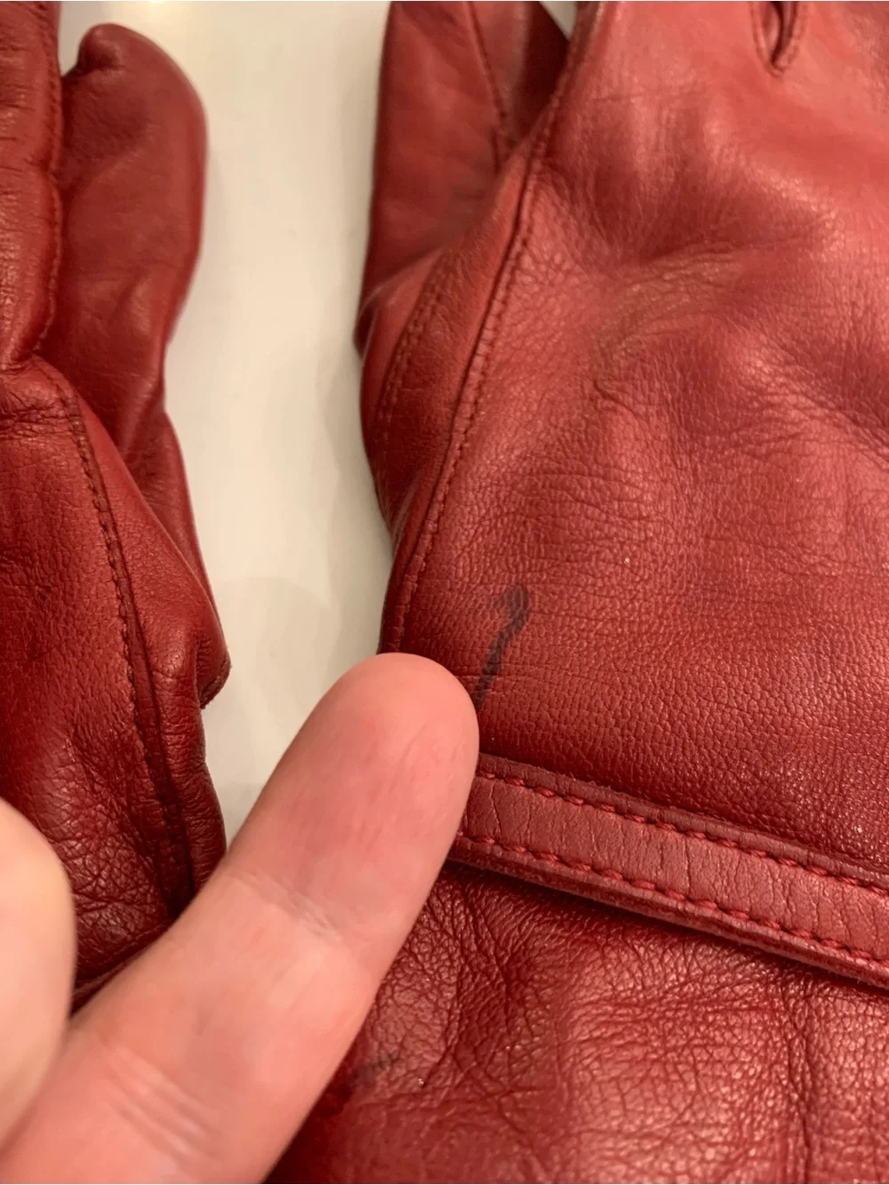 Coach Red Soft Leather Gloves Women's Size 8 Cashmere Lined Red  (read)